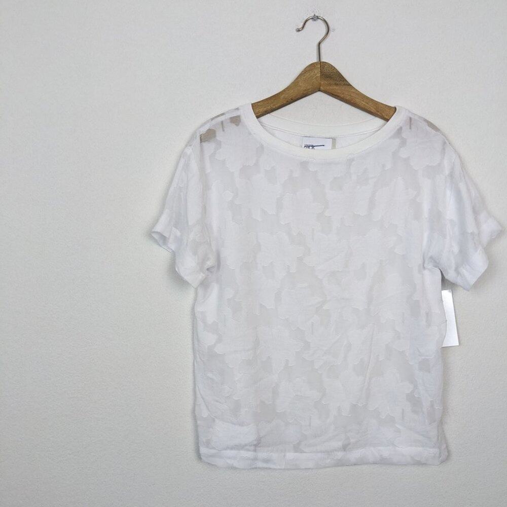 NWT Nordstrom Rack White Floral Burnout Jacquard Short Sleeve Tee - Picture 3 of 8